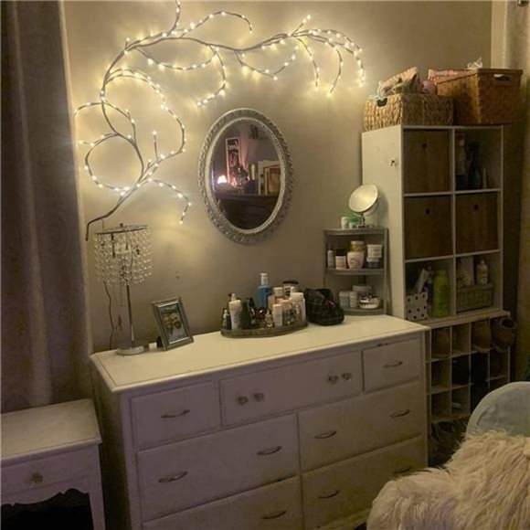 Lighted Willow Vine - Picture 5 of 7